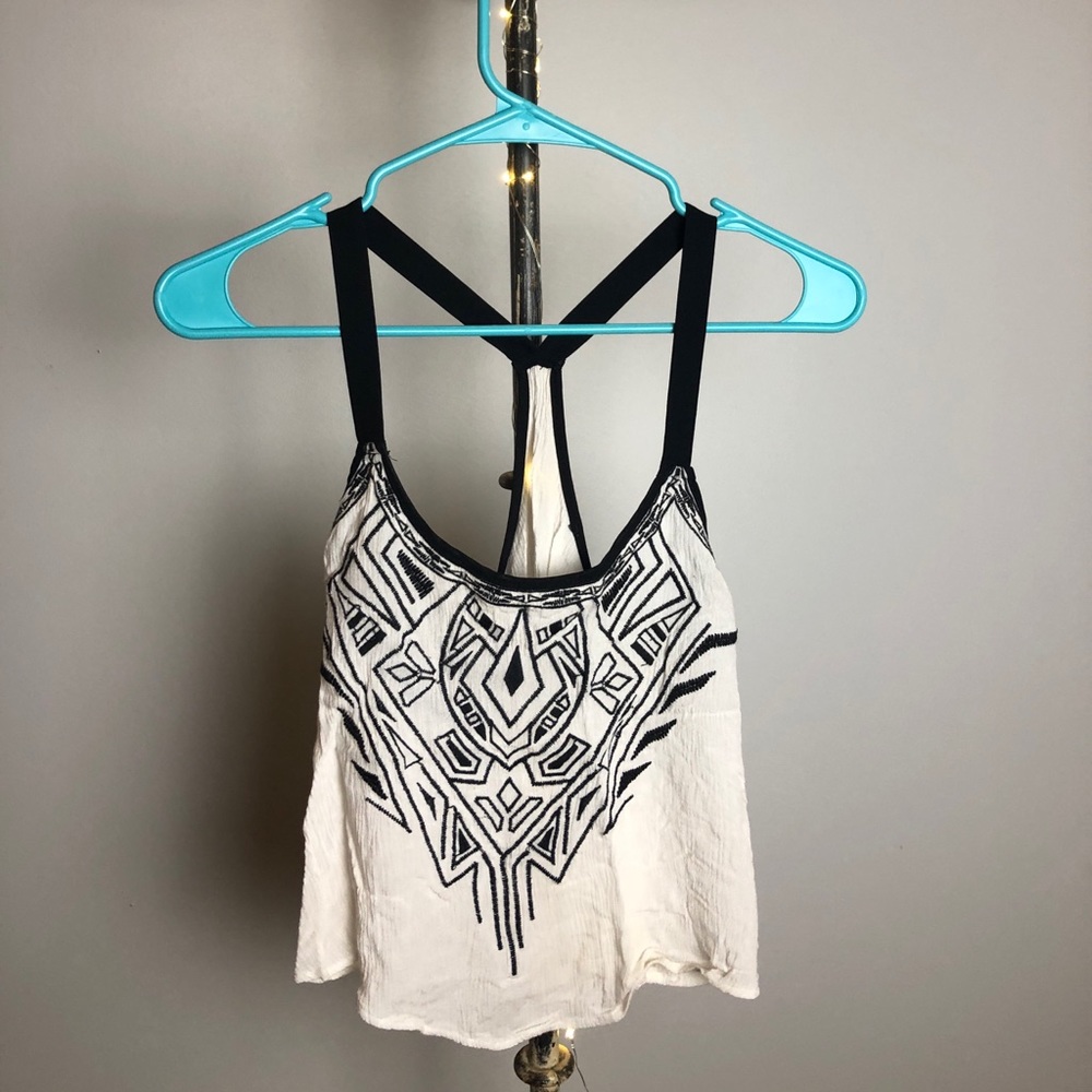 Black and white forever 21 tank